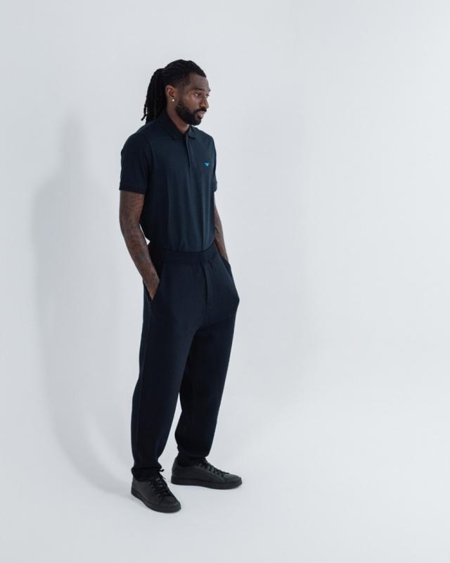 陪伴这支意, 阿玛尼成为, 公告 陪伴这支意, 阿玛尼成为, 公告