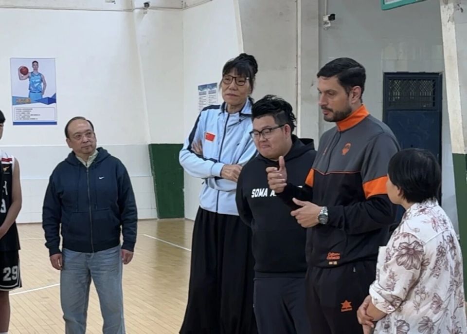 练手把手教, 事业的未来, 们带入了那