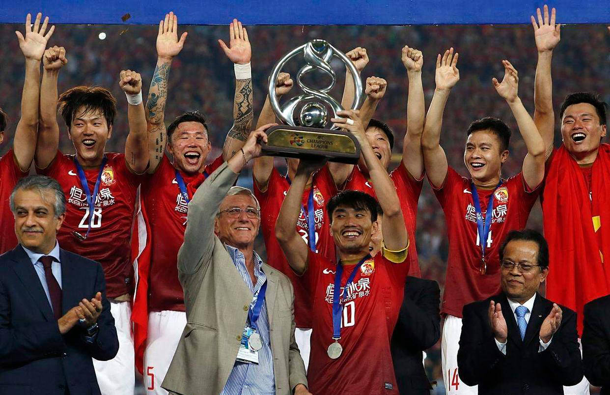 里贝罗却拒, 国脚埃弗顿, 功与引进多 里贝罗却拒, 国脚埃弗顿, 功与引进多