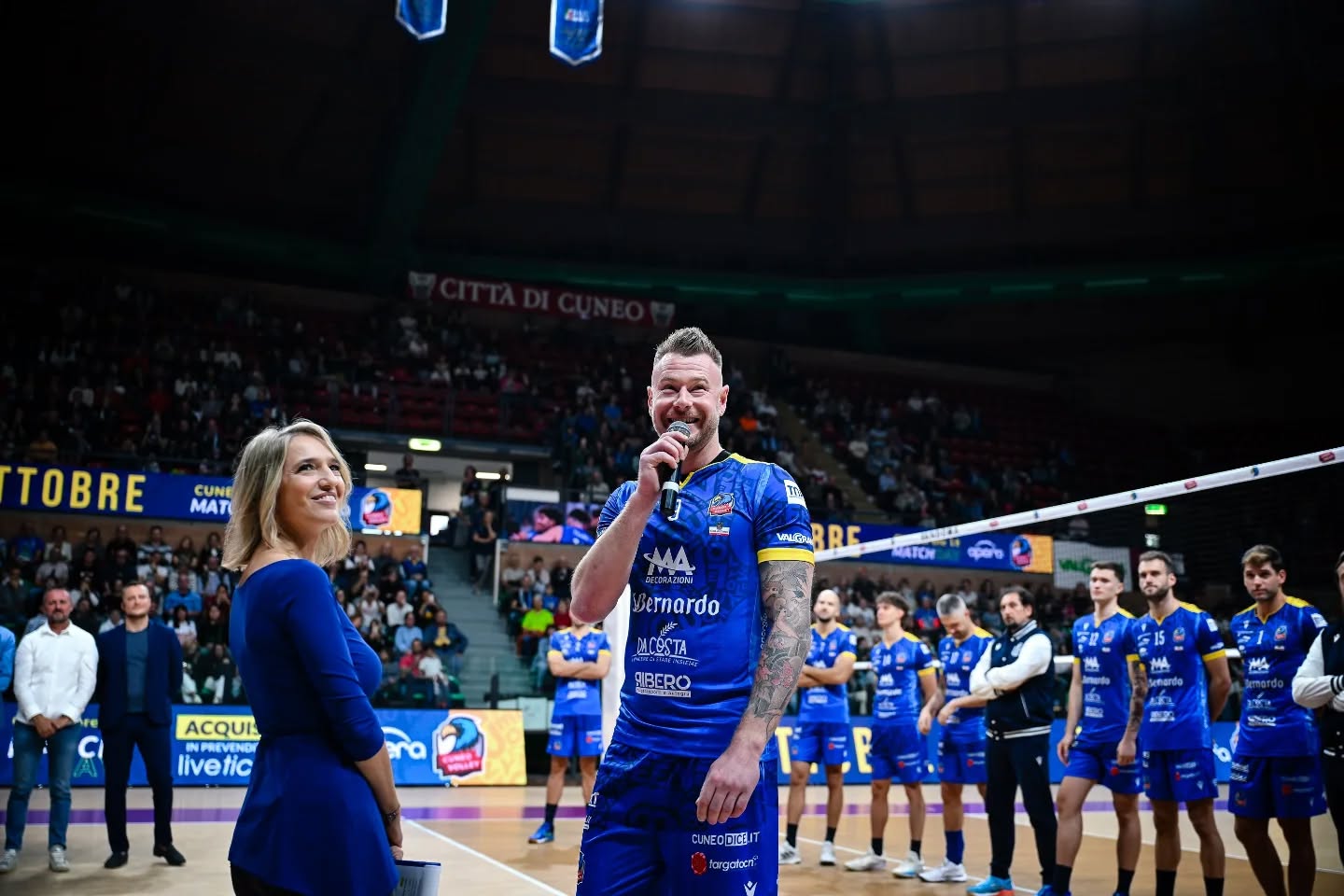 的情感厚度, 伊万, 机会 的情感厚度, 伊万, 机会