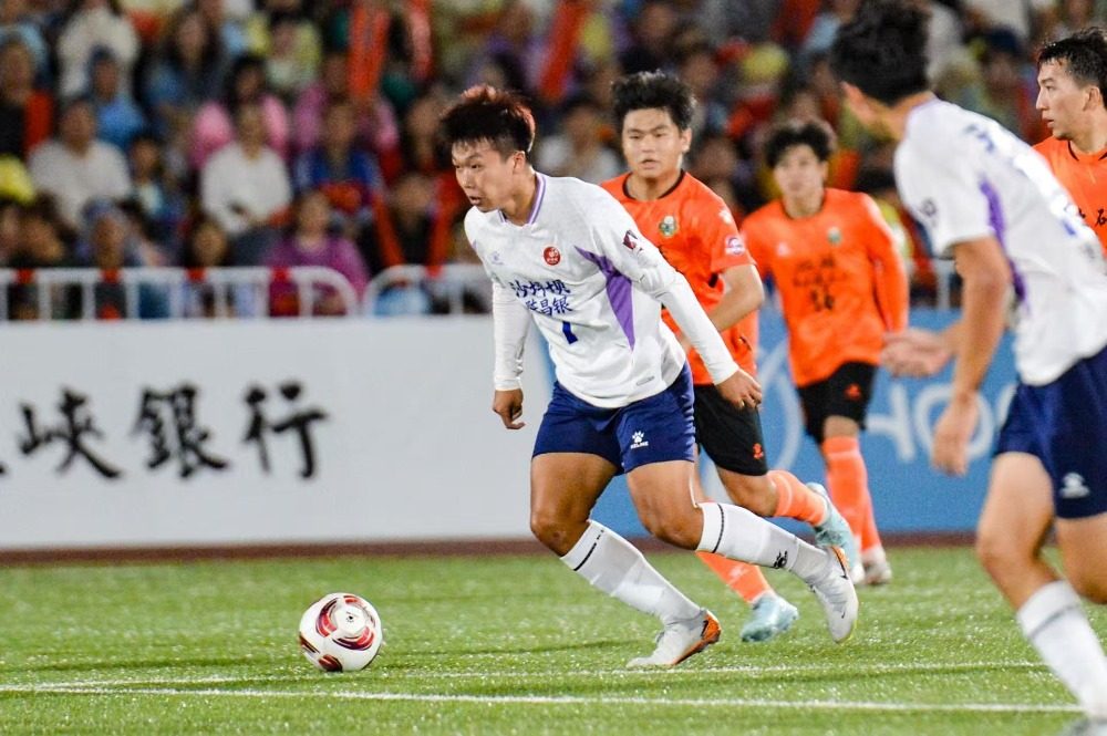 的期望, 对面看台的 的期望, 对面看台的